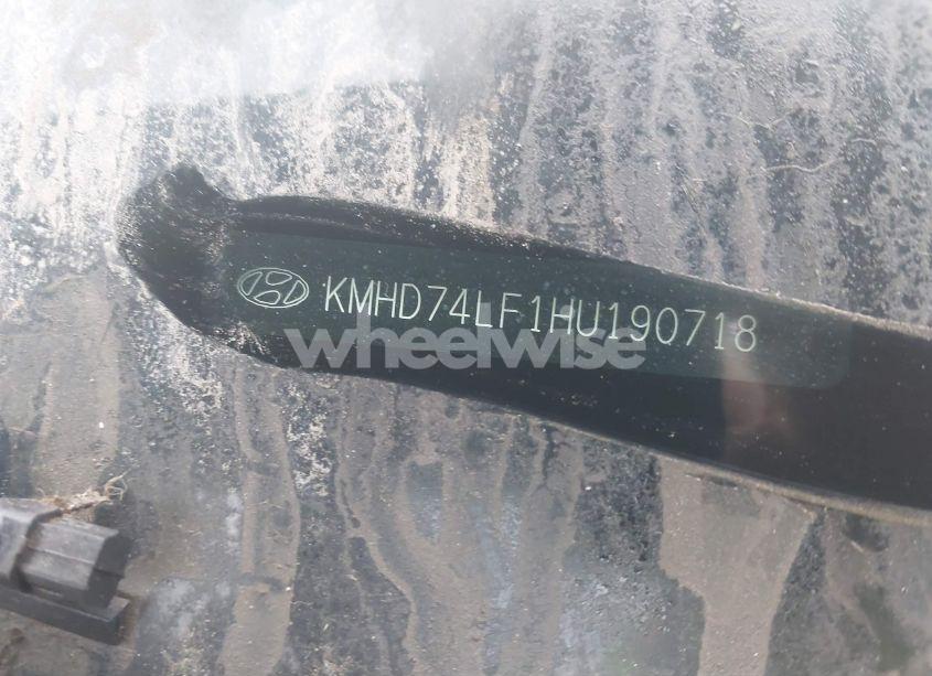 Photo 16 of 2017 Hyundai Elantra SE (VIN KMHD74LF1HU190718)