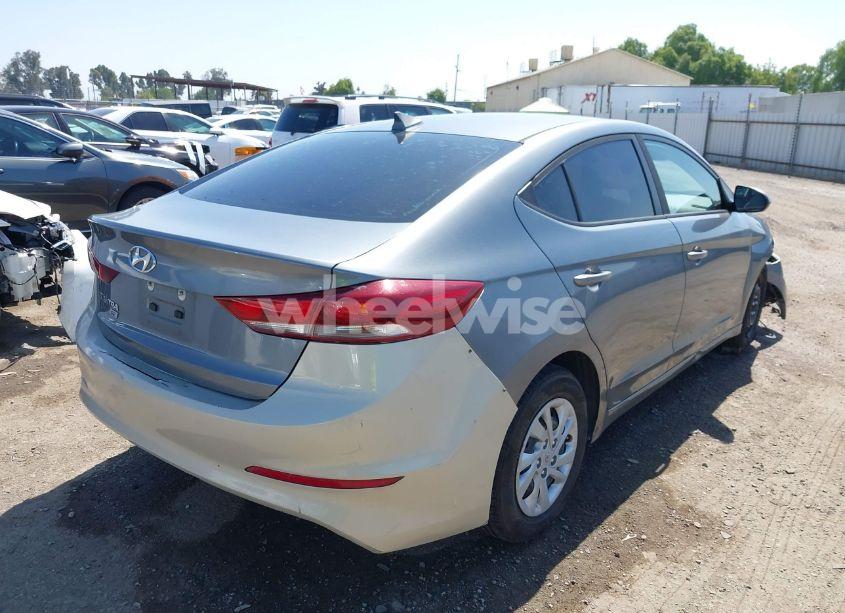 Photo 4 of 2017 Hyundai Elantra SE (VIN KMHD74LF2HU061211)