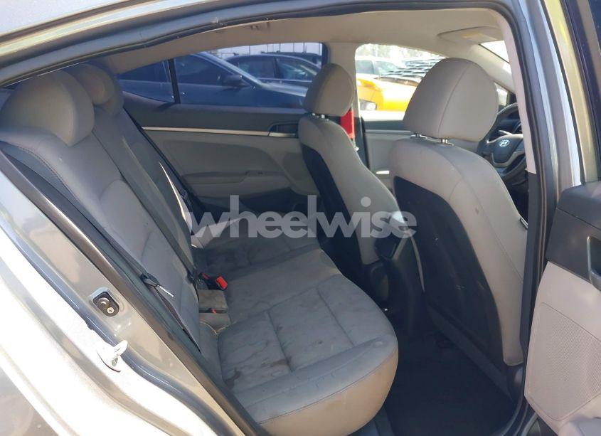 Photo 8 of 2017 Hyundai Elantra SE (VIN KMHD74LF2HU061211)