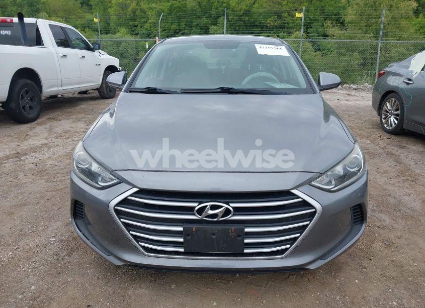 Photo 12 of 2017 Hyundai Elantra SE (VIN KMHD74LF2HU151121)