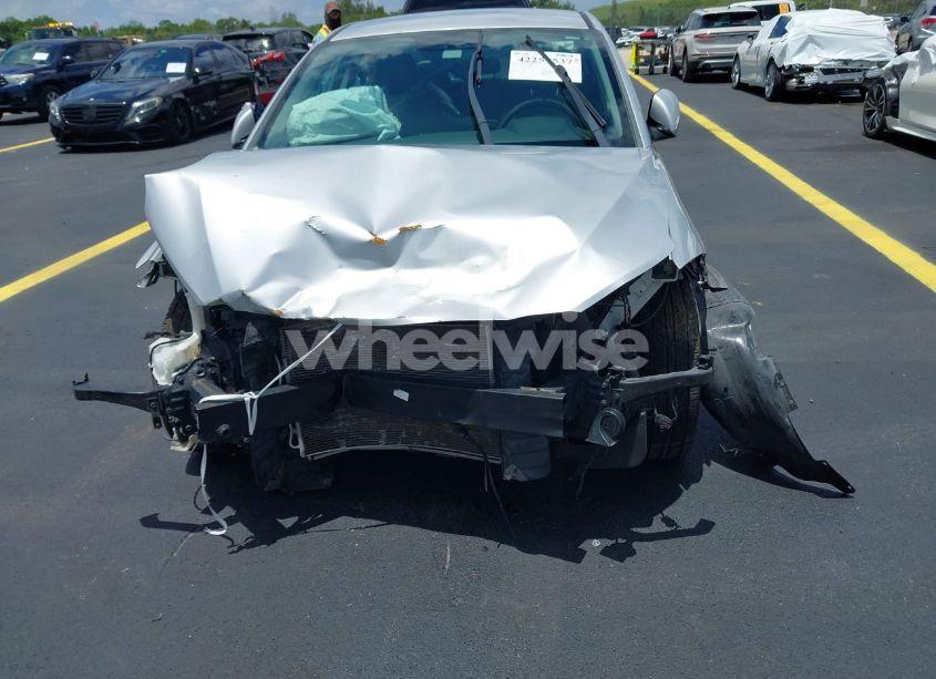 Photo 6 of 2018 Hyundai Elantra SE (VIN KMHD74LF2JU614736)