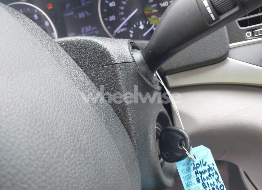 Photo 11 of 2017 Hyundai Elantra SE (VIN KMHD74LF3HU091950)