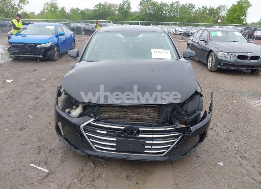 Photo 13 of 2017 Hyundai Elantra SE (VIN KMHD74LF3HU091950)