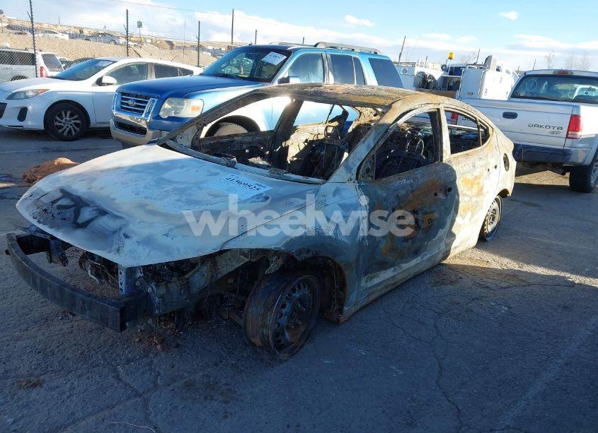 Photo 6 of 2017 Hyundai Elantra SE (VIN KMHD74LF4HU422079)