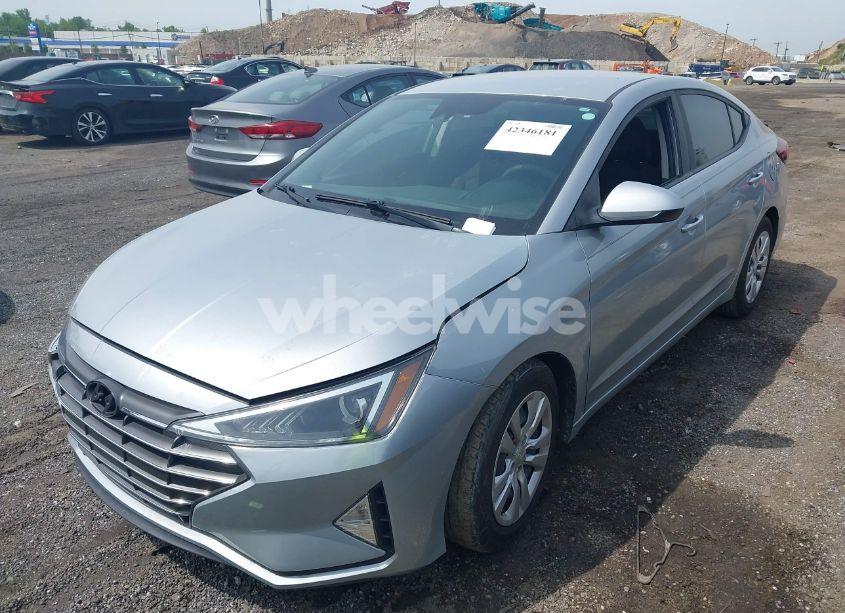 Photo 2 of 2020 Hyundai Elantra SE (VIN KMHD74LF5LU927590)