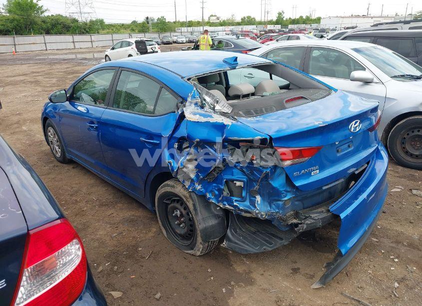 Photo 3 of 2017 Hyundai Elantra SE (VIN KMHD74LF7HU336779)