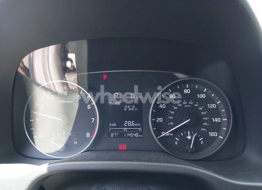 Photo 7 of 2018 Hyundai Elantra SE (VIN KMHD74LF8JU449520)