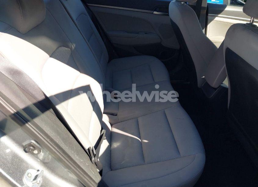 Photo 8 of 2017 Hyundai Elantra SE (VIN KMHD74LF9HU071525)