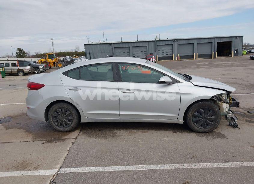 Photo 13 of 2017 Hyundai Elantra SE (VIN KMHD74LF9HU367127)