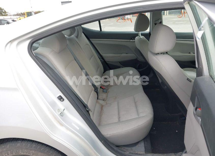 Photo 8 of 2017 Hyundai Elantra SE (VIN KMHD74LF9HU367127)