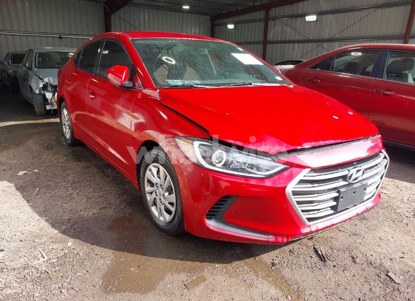 2018 Hyundai Elantra SE (VIN KMHD74LF9JU657311) main photo