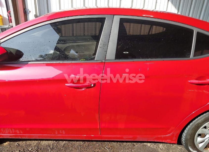 Photo 14 of 2018 Hyundai Elantra SE (VIN KMHD74LF9JU657311)