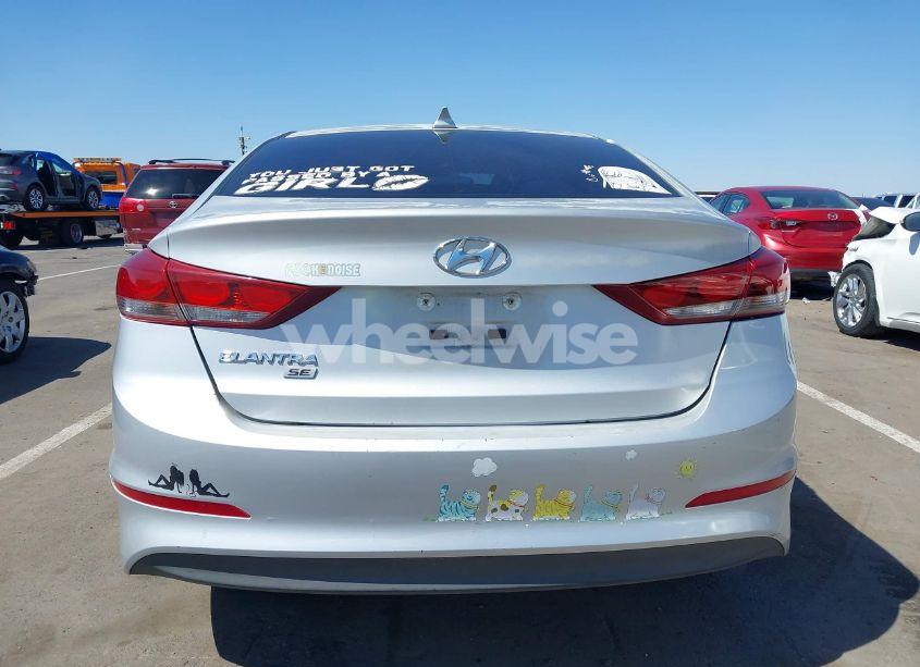 Photo 16 of 2017 Hyundai Elantra SE (VIN KMHD74LFXHU095347)