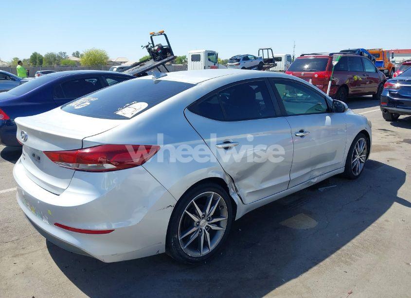 Photo 4 of 2017 Hyundai Elantra SE (VIN KMHD74LFXHU095347)