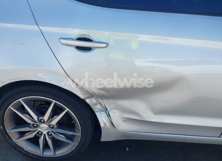 Photo 6 of 2017 Hyundai Elantra SE (VIN KMHD74LFXHU095347)