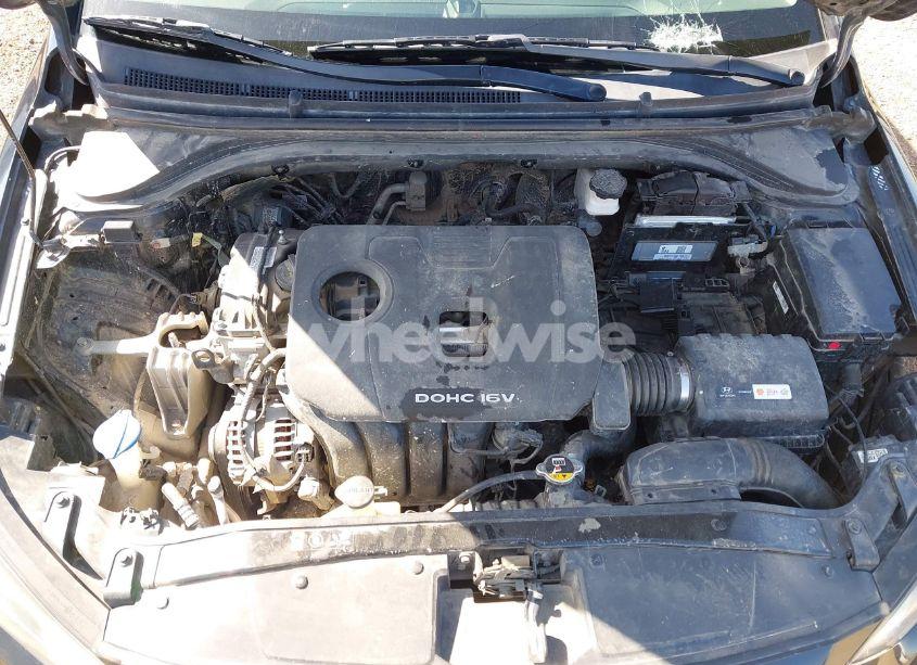 Photo 10 of 2018 Hyundai Elantra SE (VIN KMHD74LFXJU608473)