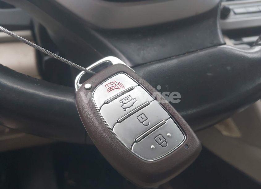 Photo 11 of 2017 Hyundai Elantra SE (VIN KMHD84LF0HU176225)