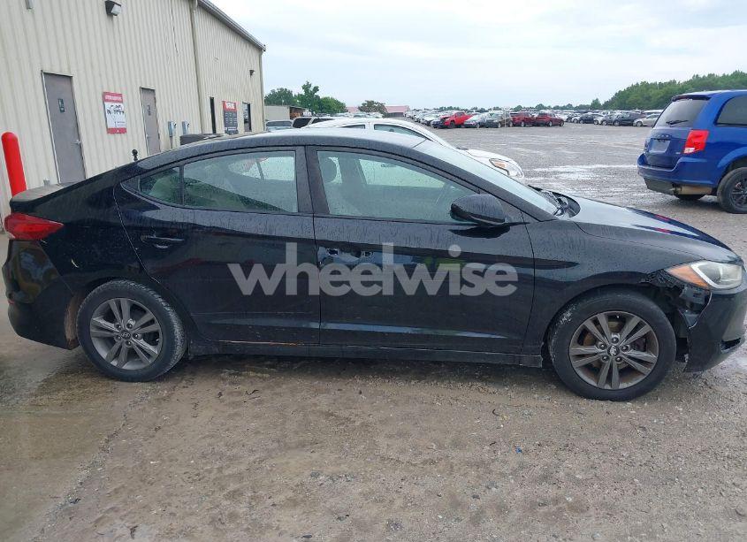 Photo 13 of 2017 Hyundai Elantra SE (VIN KMHD84LF0HU176225)