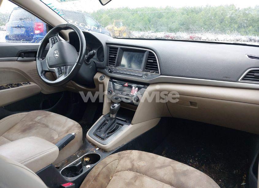 Photo 5 of 2017 Hyundai Elantra SE (VIN KMHD84LF0HU176225)