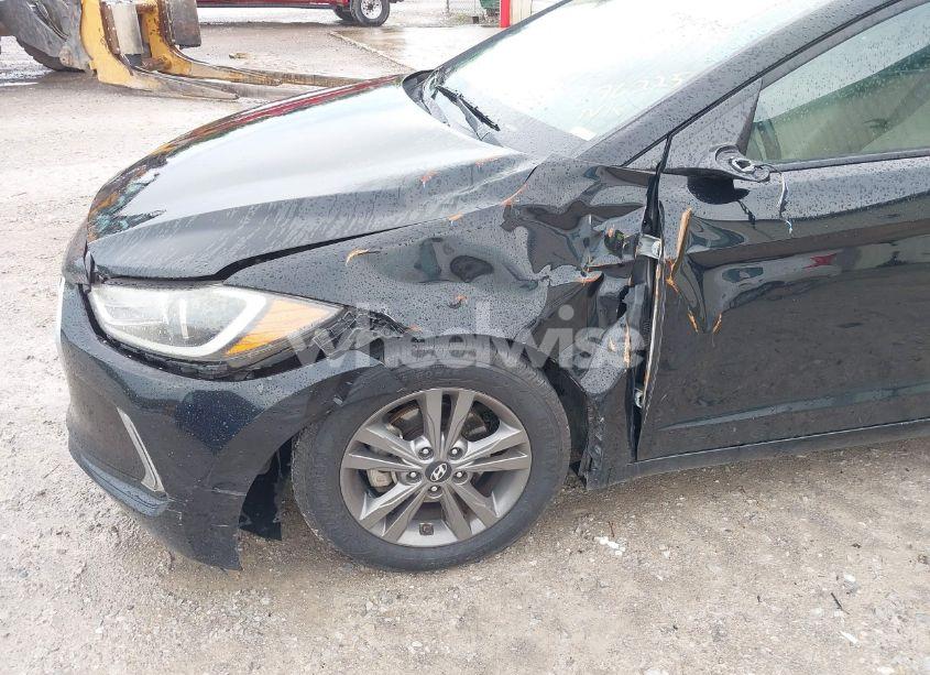 Photo 6 of 2017 Hyundai Elantra SE (VIN KMHD84LF0HU176225)