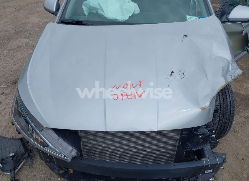 Photo 10 of 2020 Hyundai Elantra SEL (VIN KMHD84LF0LU083231)