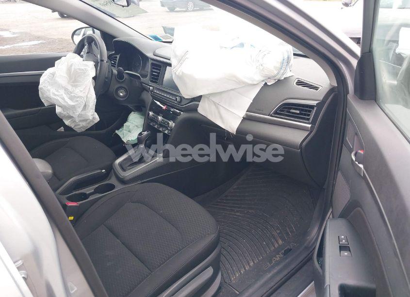 Photo 5 of 2020 Hyundai Elantra SEL (VIN KMHD84LF0LU083231)