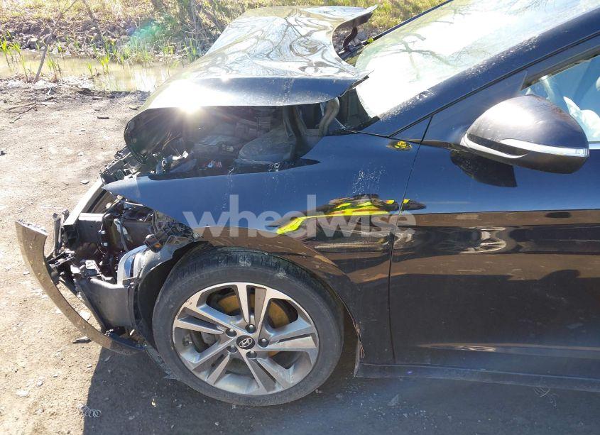 Photo 6 of 2018 Hyundai Elantra LIMITED (VIN KMHD84LF1JU492156)