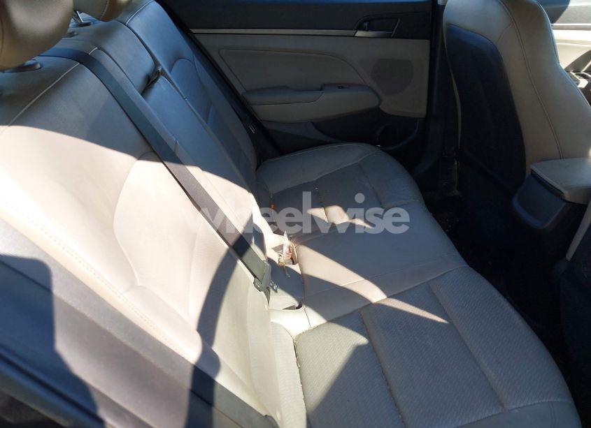 Photo 8 of 2018 Hyundai Elantra LIMITED (VIN KMHD84LF1JU492156)