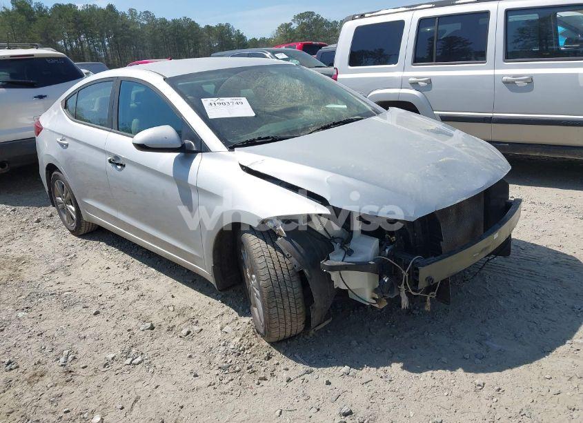 2017 Hyundai Elantra SE (VIN KMHD84LF2HU381027) main photo