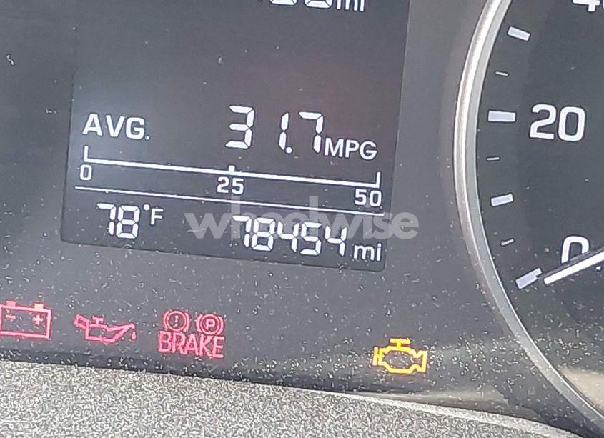 Photo 15 of 2017 Hyundai Elantra SE (VIN KMHD84LF2HU381027)