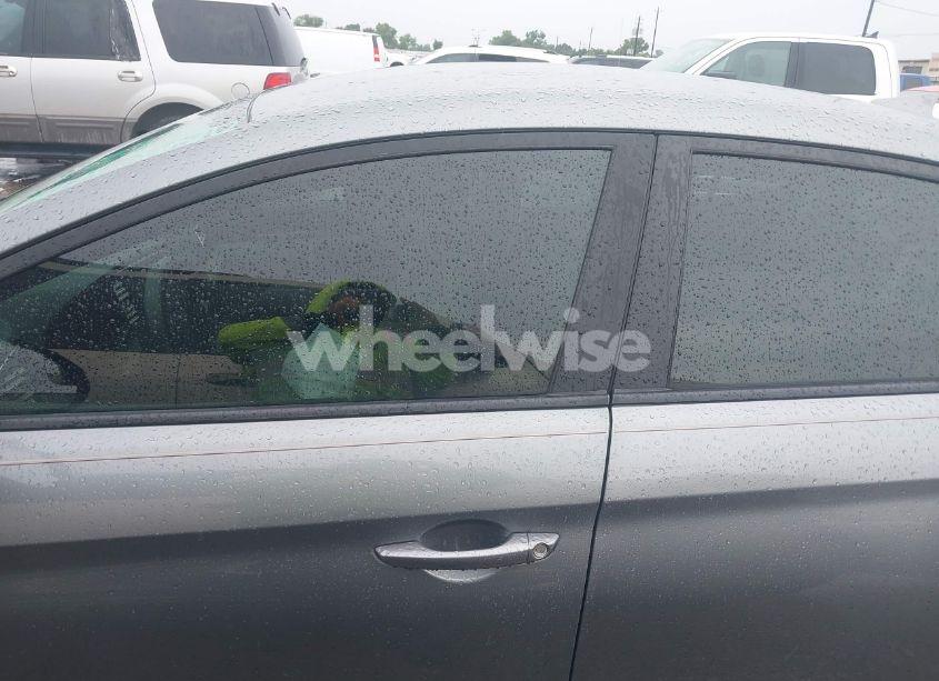 Photo 14 of 2017 Hyundai Elantra SE (VIN KMHD84LF2HU405181)