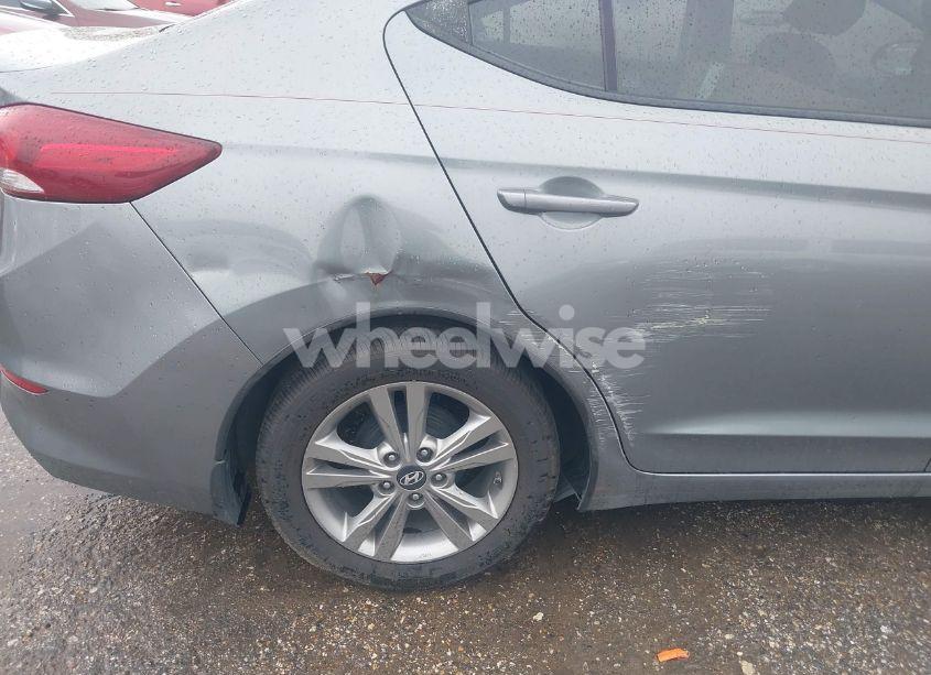 Photo 17 of 2017 Hyundai Elantra SE (VIN KMHD84LF2HU405181)