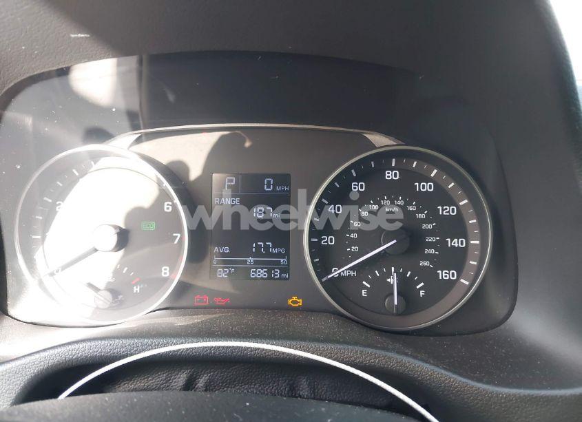 Photo 7 of 2017 Hyundai Elantra SE (VIN KMHD84LF2HU405181)