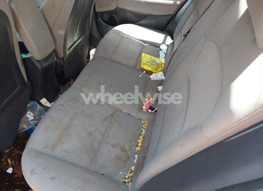 Photo 8 of 2019 Hyundai Elantra SEL (VIN KMHD84LF2KU842850)