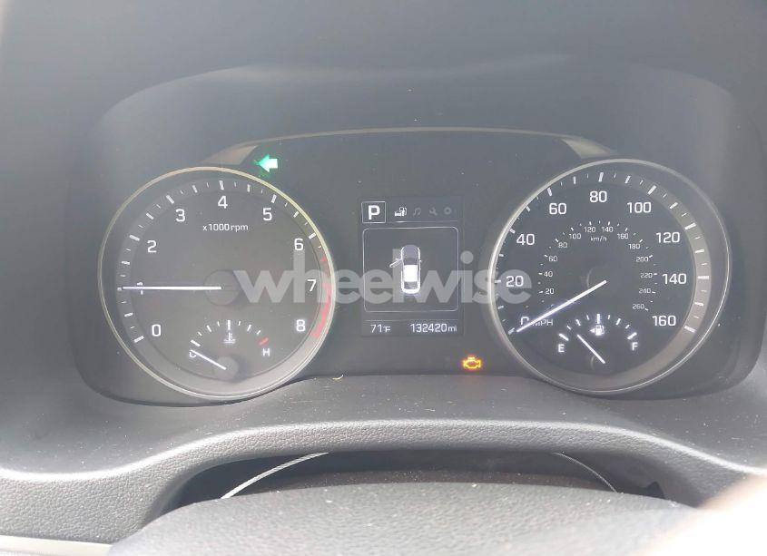 Photo 15 of 2018 Hyundai Elantra SEL (VIN KMHD84LF4JU477618)