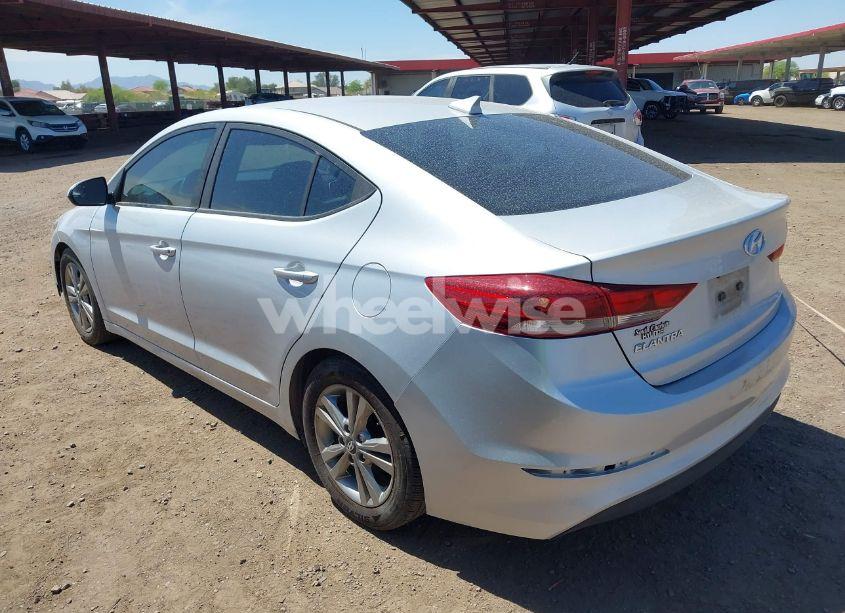 Photo 3 of 2017 Hyundai Elantra SE (VIN KMHD84LF5HU245927)