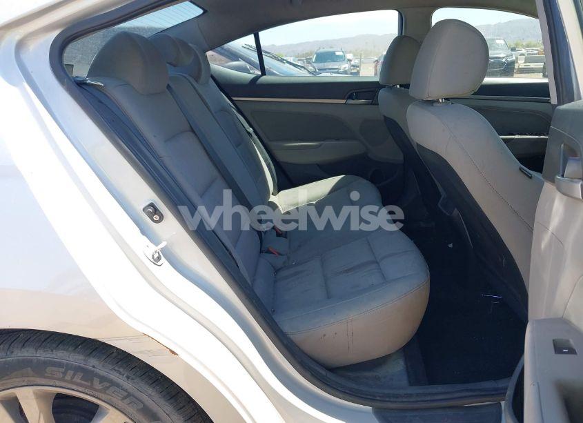 Photo 8 of 2017 Hyundai Elantra SE (VIN KMHD84LF5HU245927)