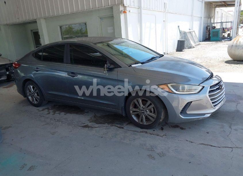 Photo 13 of 2018 Hyundai Elantra SEL (VIN KMHD84LF5JU478082)