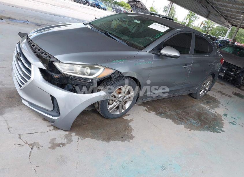 Photo 2 of 2018 Hyundai Elantra SEL (VIN KMHD84LF5JU478082)