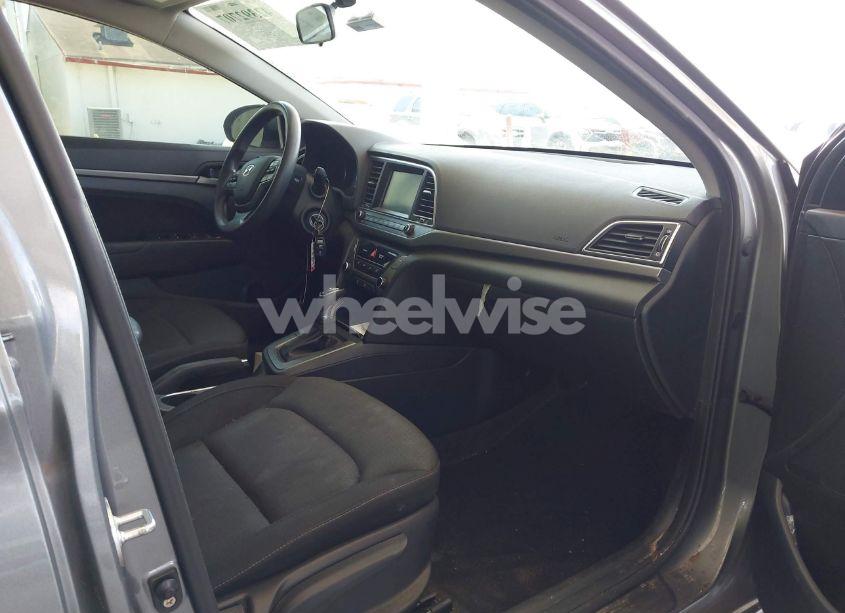 Photo 5 of 2018 Hyundai Elantra SEL (VIN KMHD84LF5JU478082)