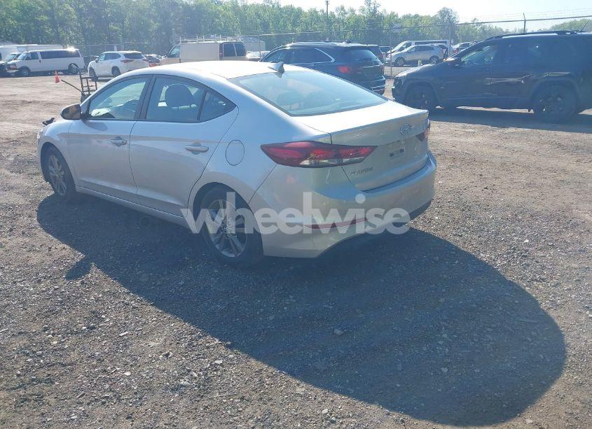Photo 3 of 2017 Hyundai Elantra SE (VIN KMHD84LF6HU063864)