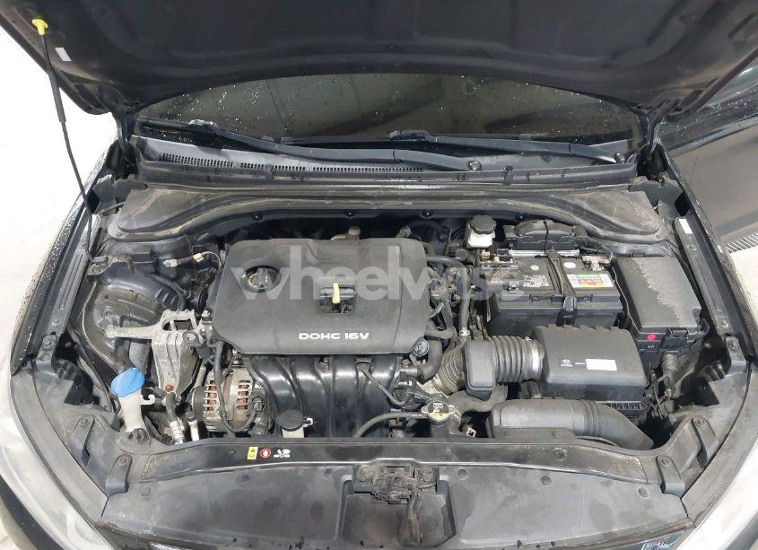 Photo 10 of 2017 Hyundai Elantra SE (VIN KMHD84LF8HU228023)