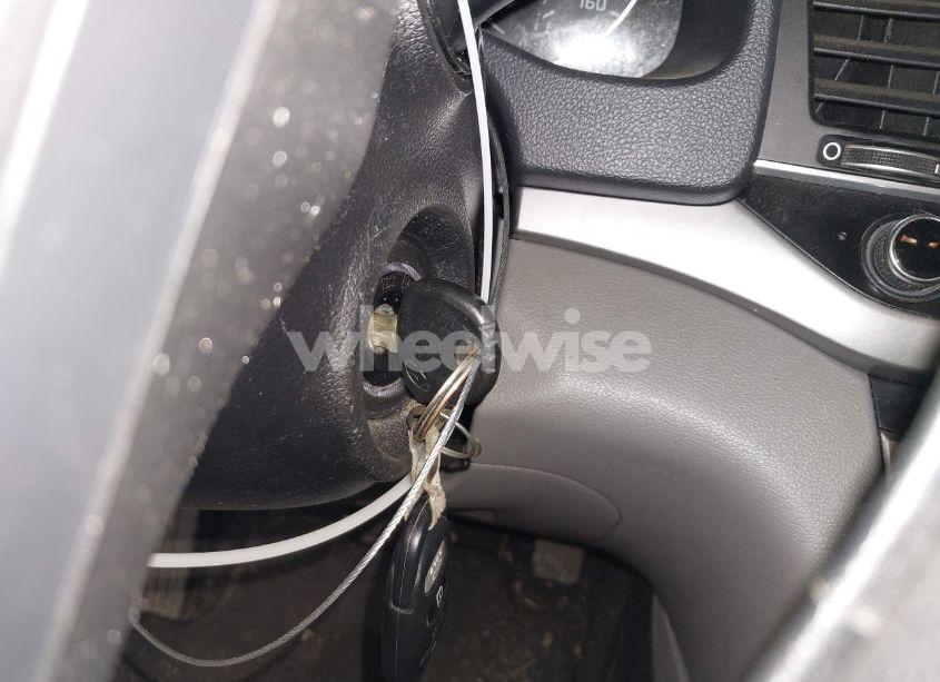 Photo 11 of 2017 Hyundai Elantra SE (VIN KMHD84LF8HU228023)