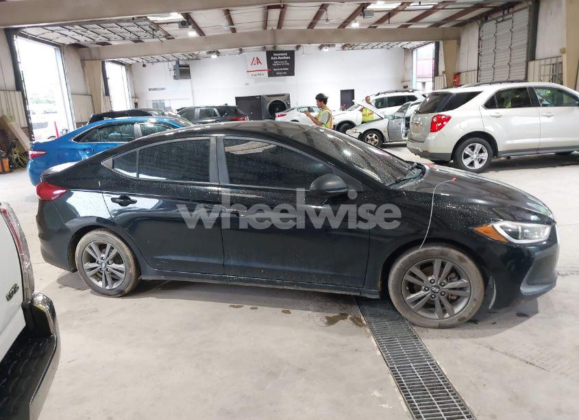 Photo 13 of 2017 Hyundai Elantra SE (VIN KMHD84LF8HU228023)