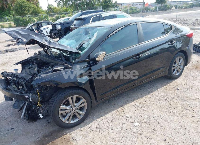 Photo 2 of 2017 Hyundai Elantra SE (VIN KMHD84LF8HU412782)