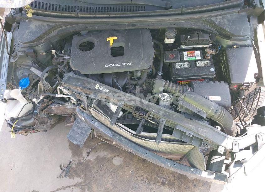 Photo 10 of 2018 Hyundai Elantra SEL (VIN KMHD84LF8JU574465)