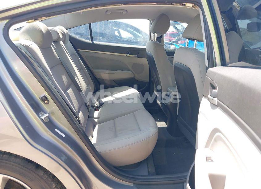 Photo 8 of 2018 Hyundai Elantra SEL (VIN KMHD84LF8JU574465)