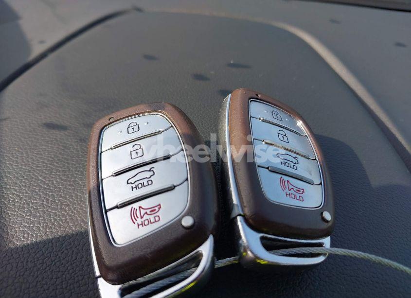 Photo 11 of 2018 Hyundai Elantra VALUE EDITION (VIN KMHD84LF8JU609277)