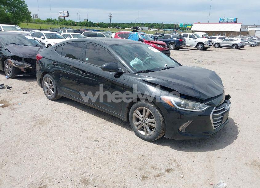 2018 Hyundai Elantra VALUE EDITION (VIN KMHD84LF8JU702946) main photo