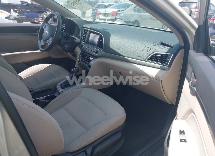 Photo 5 of 2017 Hyundai Elantra SE (VIN KMHD84LF9HU409213)